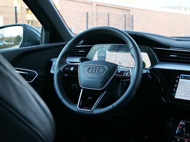 Audi e-tron Sportback 55 quattro S edition 95 kWh 408 Pk Automaat Soh 96% / Pano-dak / Trekhaak / Carplay