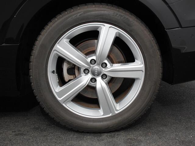 Audi e-tron 50 Quattro Launch edition | Navigatie | Luchtvering | Climate Control | Parkeer Sensoren | Lichtmetalen velgen | Cruise control | Digitale Cockpit | Electrisch bedienbare achterklep