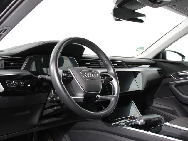 Audi e-tron 50 Quattro Launch edition | Navigatie | Luchtvering | Climate Control | Parkeer Sensoren | Lichtmetalen velgen | Cruise control | Digitale Cockpit | Electrisch bedienbare achterklep
