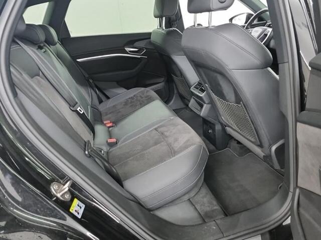 Audi e-tron 55 quattro S edition 95 kWh | Panorama | Camera | Memory |