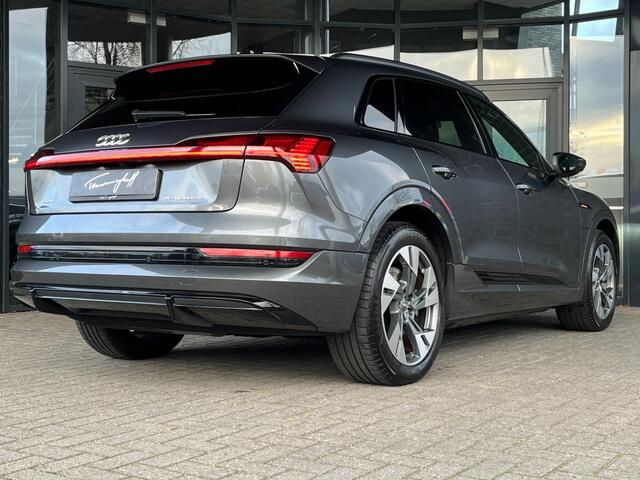 Audi e-tron E-TRON 50 Q S-LINE - ORG. NL - SoH 93,3 - PANO