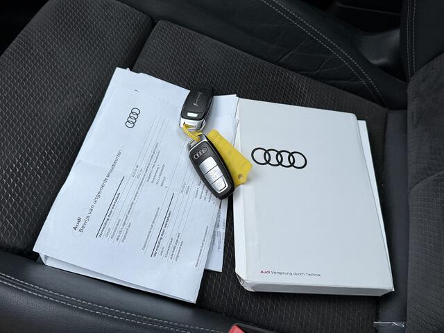 Audi e-tron 50 quattro Launch edition Black 71 kWh | Cruise control adaptief | S Line exterieur | Voorstoelen verwarmd