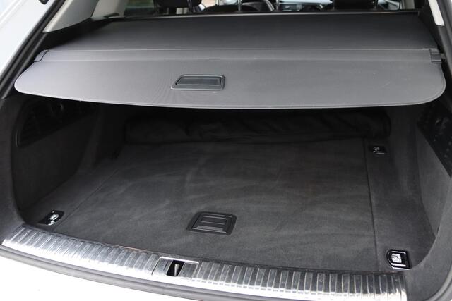 Audi e-tron 55 quattro S edition 95 kWh 408pk