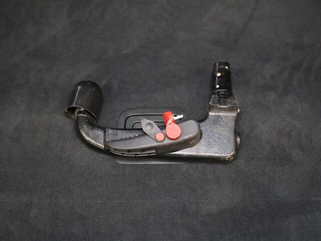 Audi e-tron 55 quattro Business edition Plus 95 kWh [TREKHAAK AFNEEMBAAR, LUCHTVERING, SCHUIFKANTELDAK, MEMORY SEATS, APPLE CARPLAY, ANDROID, SPORTSTOELEN, ADAPTIVE CRUISE, PDC V+A, STOELVERWARMING, NIEUWSTAAT]