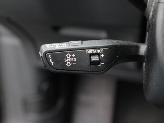 Audi e-tron e-tron 55 quattro advanced Pro Line Plus 95 kWh | Panoramadak | Volledig Leder | B&O | Head-Up | Elektrische Stoelen met Geheugen | Trekhaak | LED | 21 Inch