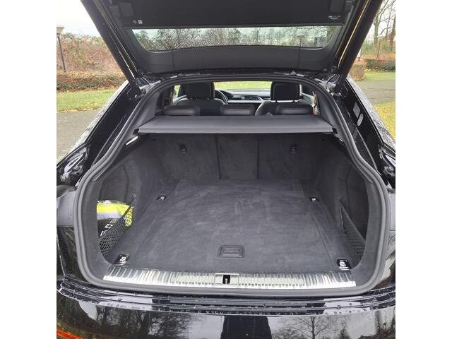 Audi e-tron Sportback 55 quattro S edition 95 kWh Black edition