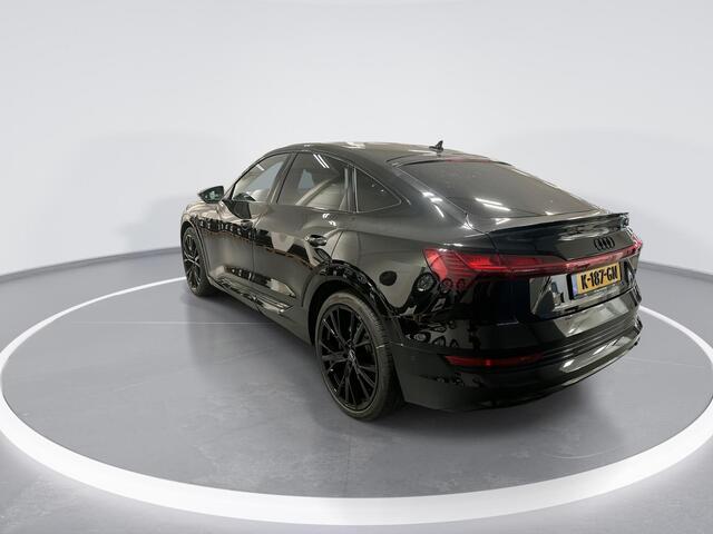 Audi e-tron Sportback 55 408pk Quattro Business edition 95 kWh · Luchtvering · Camera · Keyless · Elek. Voorstoelen · Leder Interieur · Elek. Achterklep · 22'' Inch ·