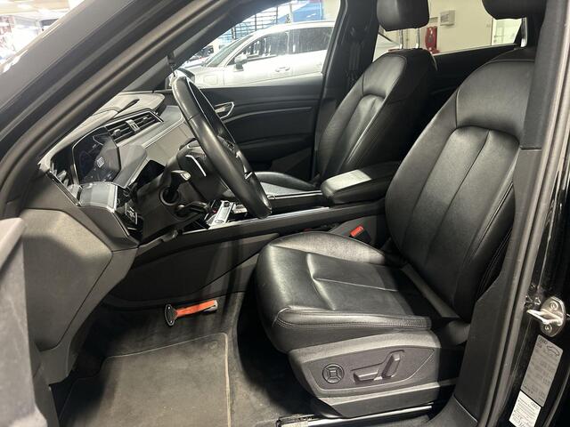 Audi e-tron Sportback 55 408pk Quattro Business edition 95 kWh · Luchtvering · Camera · Keyless · Elek. Voorstoelen · Leder Interieur · Elek. Achterklep · 22'' Inch ·