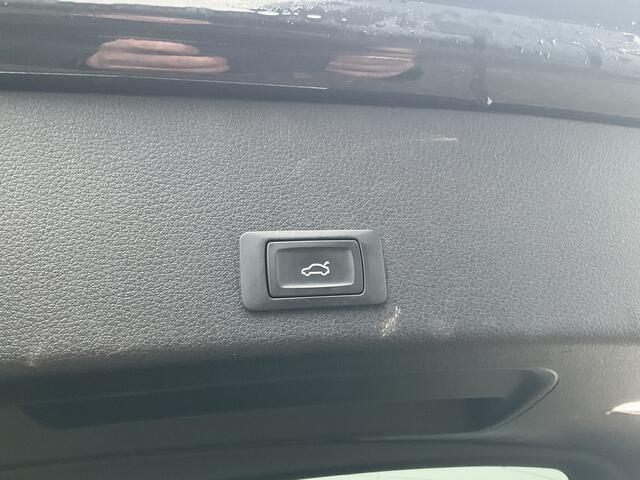 Audi e-tron e-tron 50 quattro Launch S edition Black Pano Memory Leer Adap.Cruise Elek.Klep VOL!