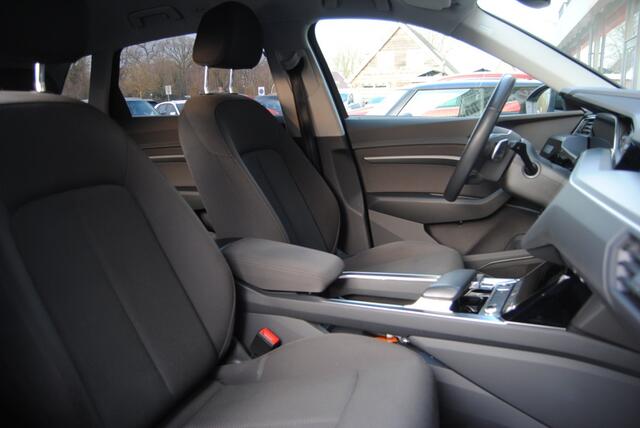 Audi e-tron | SOH 90% 50 quattro edition || 71KwH