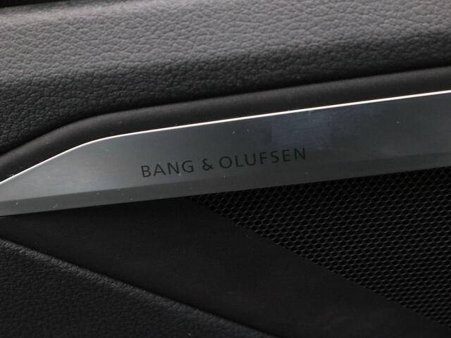 Audi e-tron 55 quattro Business edition Plus 95 kWh | Panoramadak | Adaptive Cruise | Climate Control | Stoelverwarming | Navigatie | Camera | Carplay | 20 Inch | 98.836 Km!!