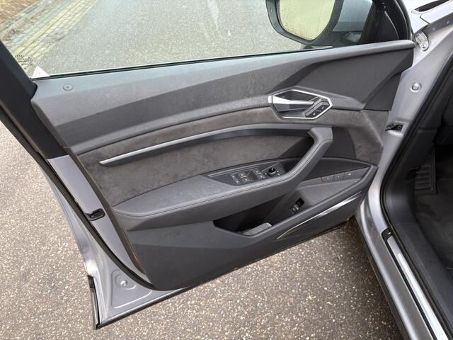 Audi e-tron Sportback 55 quattro Business edition Plus 95 kWh / PANORAMADAK / B&O / MEMORY