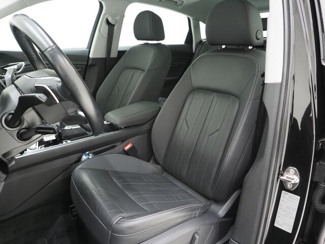 Audi e-tron Sportback 50 quattro Business edition Plus 71 kWh | Panoramadak | Luchtvering | Camera | Leder | Adaptive Cruise | Memory