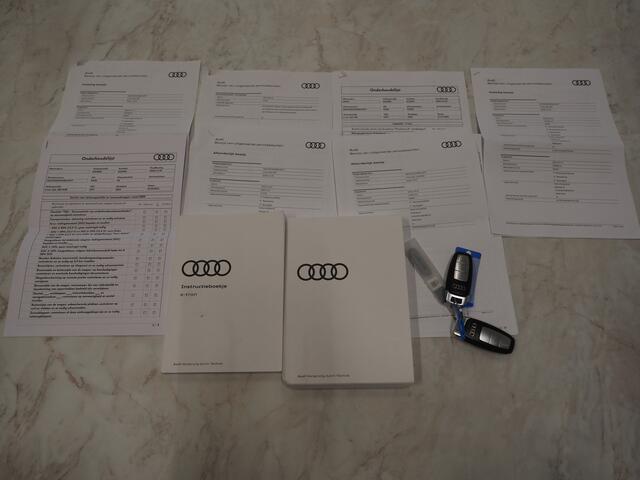 Audi e-tron Sportback 50 quattro Business edition Plus 71 kWh | Panoramadak | Luchtvering | Camera | Leder | Adaptive Cruise | Memory
