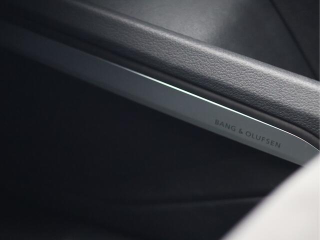 Audi e-tron Sportback 55 quattro Business edition 95 kWh | Luchtvering | Matrix | Virtual Mirrors | HUD | S-line | ACC |