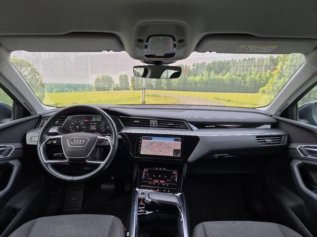 Audi e-tron 55 quattro Business edition 95 kWh | 21" LM | Luchtvering | Camera | Full Led | CarPlay | Elek klep | Elek stoelen | 1 eig & Voll Audi- dealer onderhouden MY2021