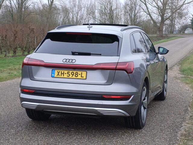 Audi e-tron e-tron 55 quattro advanced 95 kWh Pano/Leder/Nap/Head-up display/21"/