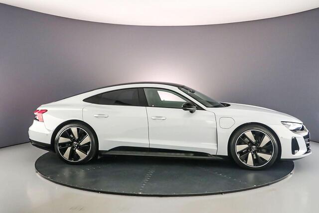 Audi e-tron GT | B&O | Head Up | 4-Wiel Besturing | 360Cam | Luchtvering| Stoelventilatie | Leder | Matrix LED | 21-Inch |