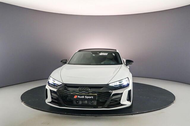 Audi e-tron GT | B&O | Head Up | 4-Wiel Besturing | 360Cam | Luchtvering| Stoelventilatie | Leder | Matrix LED | 21-Inch |