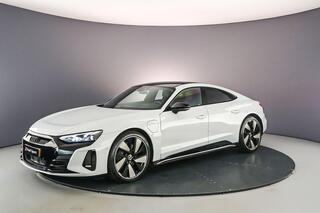 audi-e-tron-gt--b&o--head-up--4-