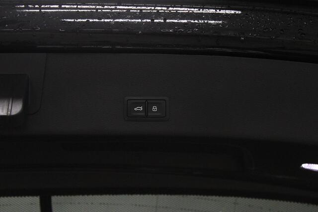 Audi e-tron 55 quattro edition 95 kWh SOH 88% - Nachtzicht - Head-up - Trekhaak