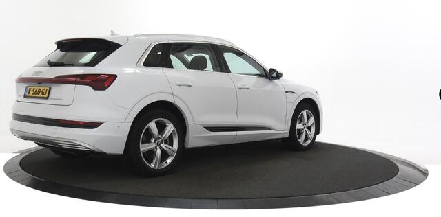 Audi e-tron 55 quattro Business edition 95 kWh Leer / Camera 360 / Navigatie