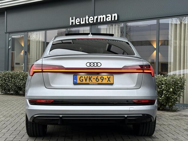 Audi e-tron Sportback Quattro Black Edition/ Pano/ Sfeerverl./ B&O Audi E-tron sportback 50 Quattro Black Edition/ Pano/ Sfeerverl./ B&O