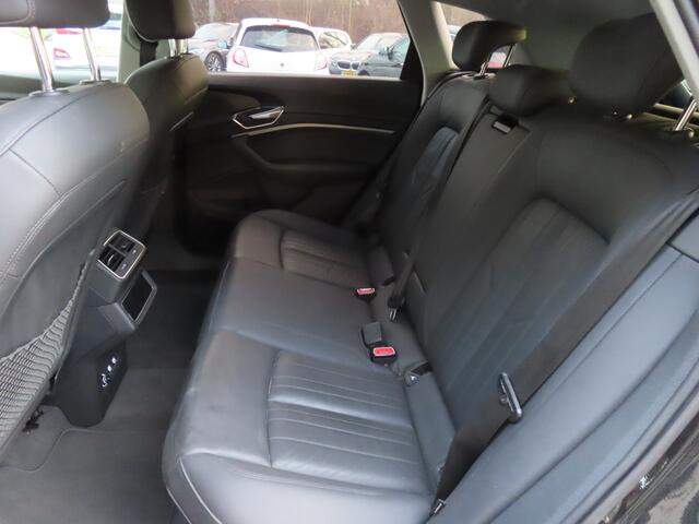 Audi e-tron e-tron 55 Quattro Advanced 95 kWh*87%SOH*EXPORTPRIJS*