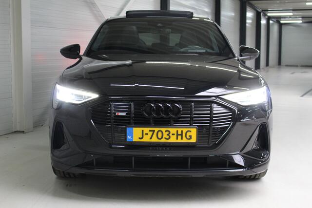 Audi e-tron Sportback 55 quattro 408 PK S-Line 95 kWh Panoramadak | Trekhaak | Leder | El. stoelverstelling | B&O Audio | 92% SoH