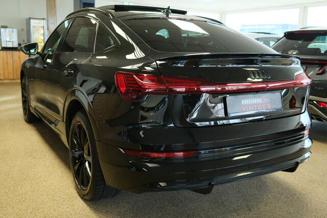 Audi e-tron Sportback 55 quattro S edition S line 95 kWh PANO/20''LMV/360 Camera/Trekhaak