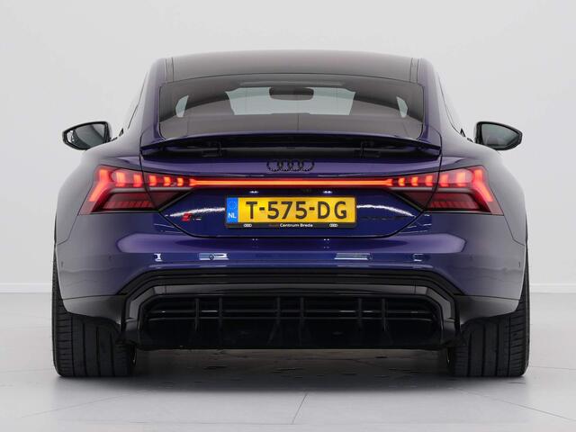 Audi e-tron GT RS 93 kWh 22" Vossen HUD 22kW 4wielbesturing Assistentiepakket plus