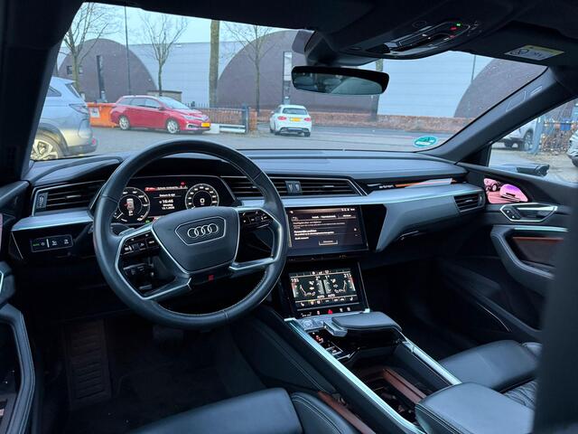 Audi e-tron e-tron 55 quattro advanced 95 kWh S LINE | CRUISE CONTROL ADAPTIVE | LEDEREN+ ELECTR. STOELEN+ GEHEUGEN | B&O AUDIO | PANORAMADAK | TREKHAAK