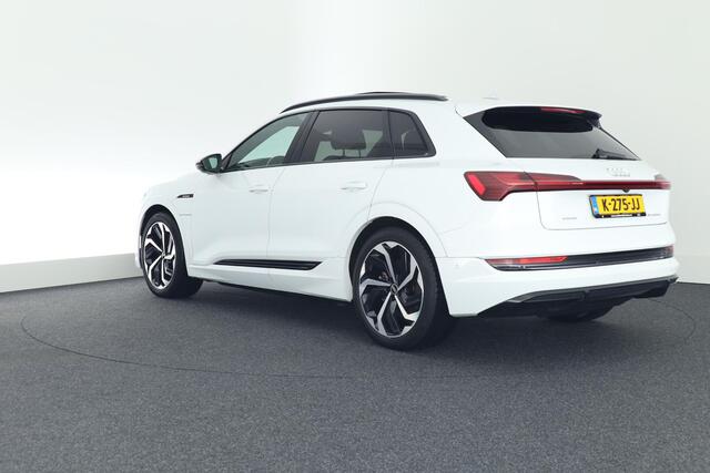 Audi e-tron 55 quattro 408pk S edition 95 kWh SOH 95% Adaptive Cruise Camera Stoelverwarming Memory Panoramadak Luchtvering Navigatie