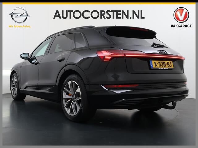 Audi e-tron 55 Quattro 95kWh 408PK Elektr.Leer+Verwarmd Pano-Dak Trekhaak Luchtvering Adap.Cruise Navi Ecc Stoelverwarming Business edition Plus SOH 93% LED Lmv Elek.Achterklep Privacy Glas Keyless Zwarte Hemel 1e Eigenaar 1.800KG Trekgewicht Zeer compleet! Volledig 