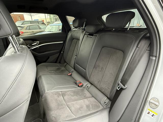 Audi e-tron BWJ 2020 55 quattro 408 PK S edition 95 kWh FULL LED | PANO | CAMERA | HALF LEDER | ADAPTIVE CRUISE | ELEKTRI. STOELEN | STOELVERW. | ELEKTRI. ACHTERKLEP | CARPLAY + ANDROID | NAVI | CLIMA | LMV | PDC