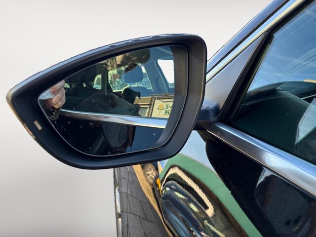 Audi e-tron e-tron 50 quattro Launch edition 71 kWh | Elec stoel | Navigatie | Climate | Cruise | LM velgen