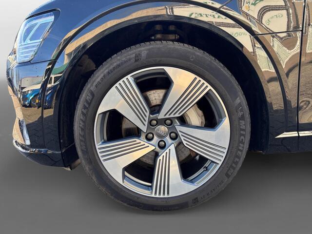 Audi e-tron e-tron 50 quattro Launch edition 71 kWh | Elec stoel | Navigatie | Climate | Cruise | LM velgen