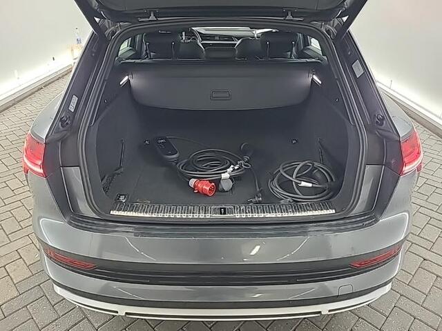 Audi e-tron 55 Aut. Quattro S-Line S-Edition 95kWh | Panorama | Bang & Olufsen | Sport Stoelen |