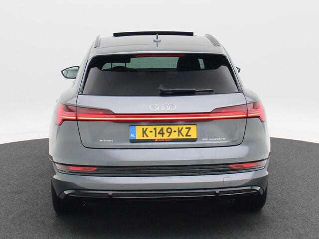 Audi e-tron 55 quattro S edition 95 kWh | Stoelverwarming | Panoramadak | Adaptive Cruise | Navigatie | Apple Carplay | Camera | 22 inch | 63.963 km!!