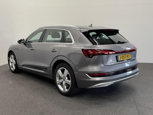 Audi e-tron 50 quattro Business edition Plus 71 kWh | Panoramadak | Navigatie | Parkeersensoren | Adaptive Cruise Control | Memory stoelen | Stoelverwarming | Full Led | Climate Control | Virtual Cockpit | Lichtmetalen velgen