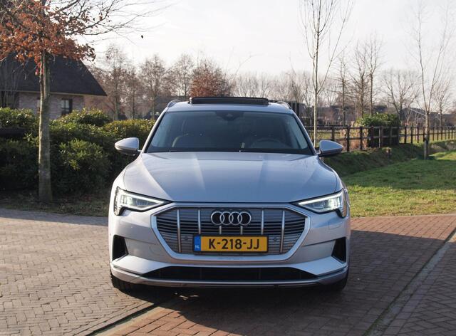 Audi e-tron 55 quattro Business edition Plus 95 kWh | Panoramadak | Camera | Apple Carplay | Cruise Control |