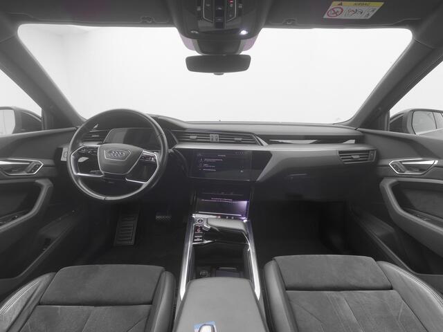 Audi e-tron 50 quattro Business edition Plus 71 kWh | PANO | CAMERA | ADAPTIVE | LUCHTVERING | STOELVERW. | TREKHAAK