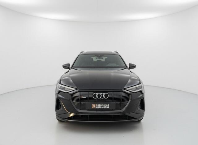 Audi e-tron 55 QUATTRO S ED 95kWh, BenO, Pano, Lane, ACC