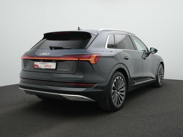 Audi e-tron 55 408 pk quattro 95 kWh | Geheugenstoel | Achteruitrijcamera | Navigatie | Luchtvering