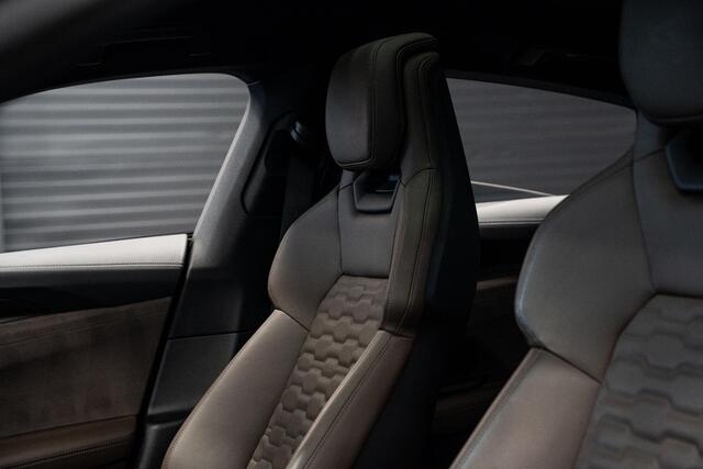 Audi e-tron GT 93 kWh *Panorama / Bang & Olufsen / Stoelventilatie / Surround-View / Memory*