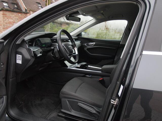 Audi e-tron 55 quattro edition 95 kWh | SOH 92% | Cruise Control | Parkeersensoren | DAB | Virtual Cockpit |