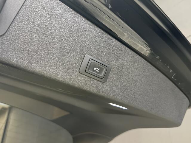 Audi e-tron Sportback 50 quattro edition 71 kWh | Leder | Stoelverwarming | Navi | Luchtvering | Virtual Cockpit