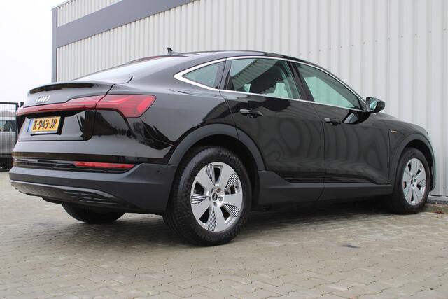 Audi e-tron Sportback 50 quattro edition 71 kWh | Incl. 12 maanden garantie | SOH 100% | Cruise control | Climate control | Navigatie | DAB radio | Parkeersensoren |