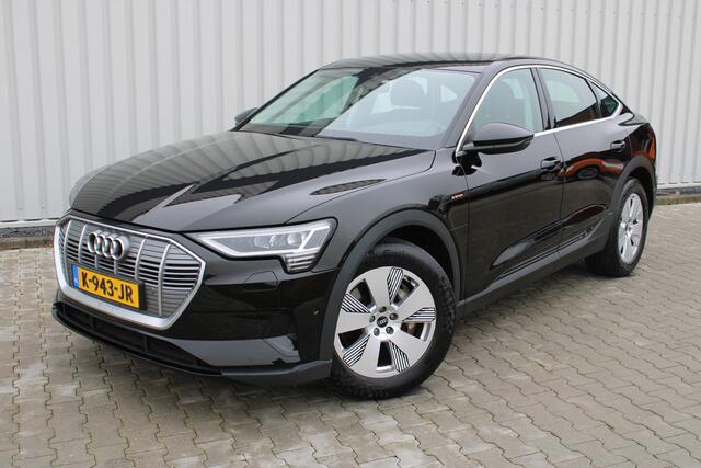 Audi e-tron Sportback 50 quattro edition 71 kWh | Incl. 12 maanden garantie | SOH 100% | Cruise control | Climate control | Navigatie | DAB radio | Parkeersensoren |