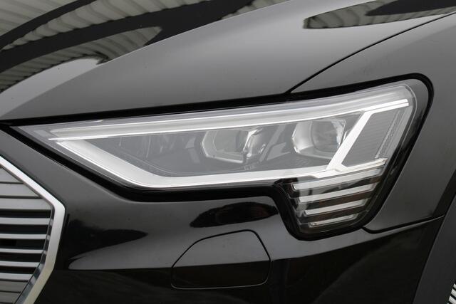 Audi e-tron Sportback 50 quattro edition 71 kWh | Incl. 12 maanden garantie | SOH 100% | Cruise control | Climate control | Navigatie | DAB radio | Parkeersensoren |